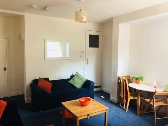 Property photo 1 of 11 2 G22 Lounge.Jpg