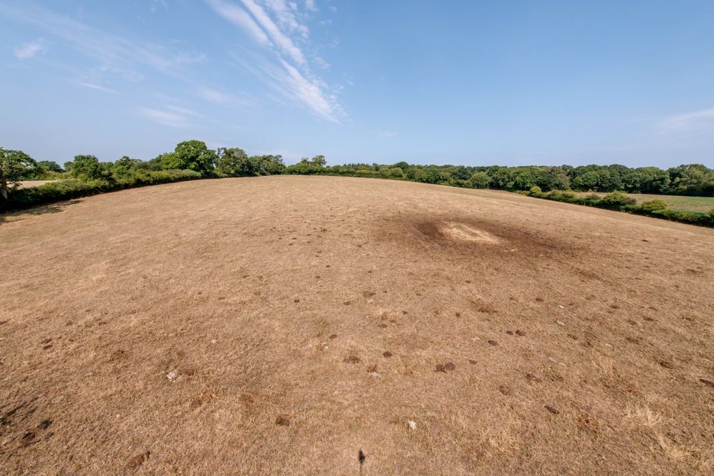 Property photo 2 of 6 Picture No. 03