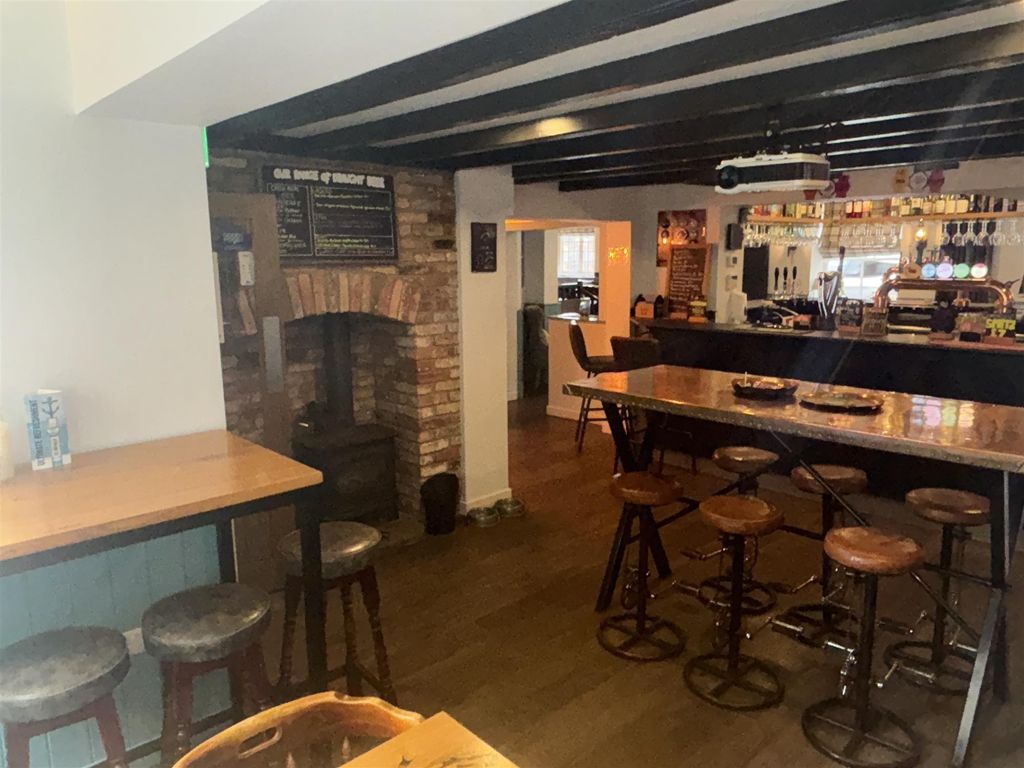 Property photo 3 of 30 Photo 2