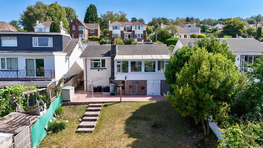 Property photo 1 of 25