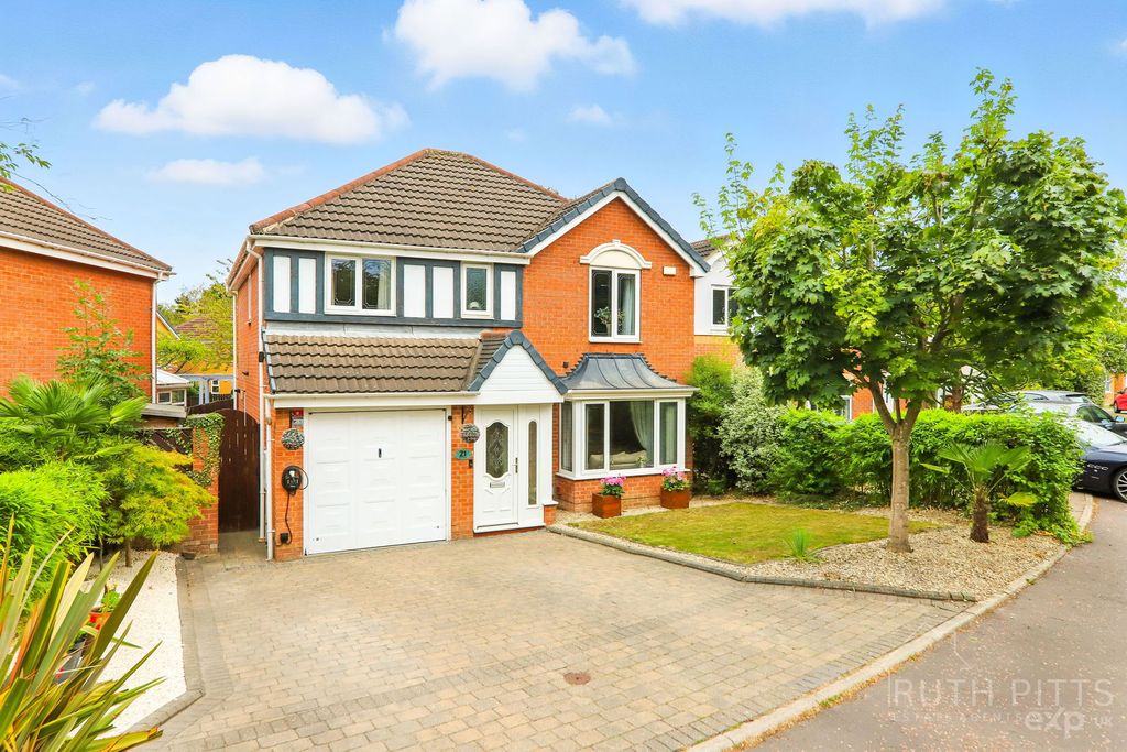 Property photo 1 of 35