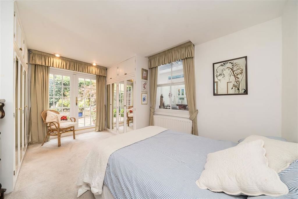 Property photo 3 of 6