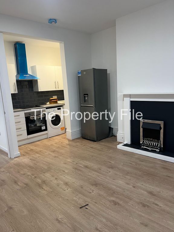 Property photo 2 of 4