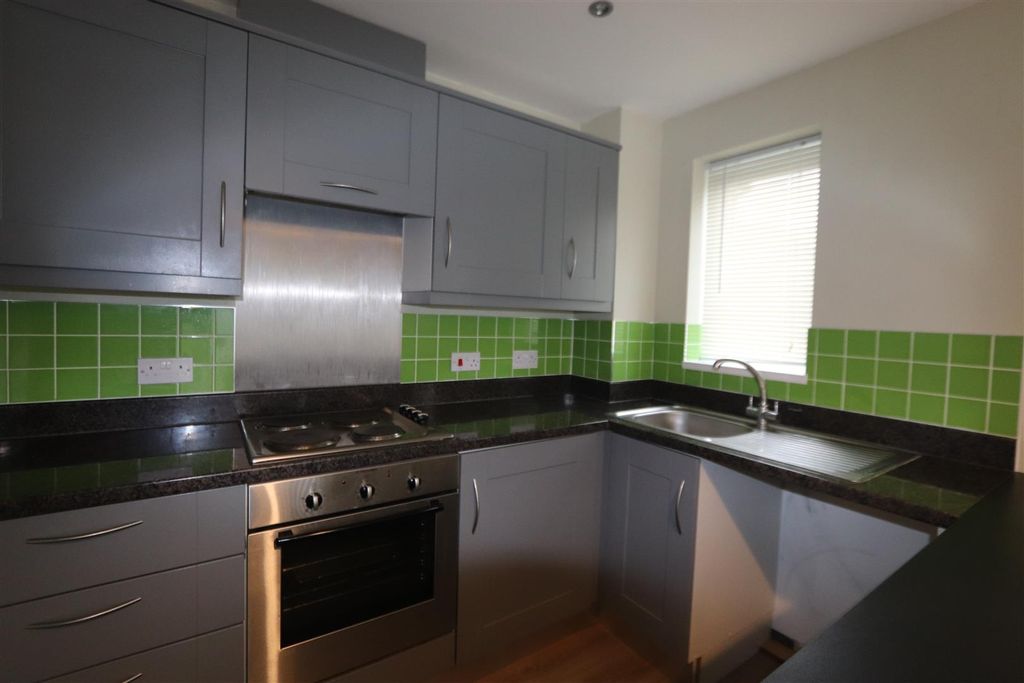 Property photo 3 of 7 Img_2471.Jpg