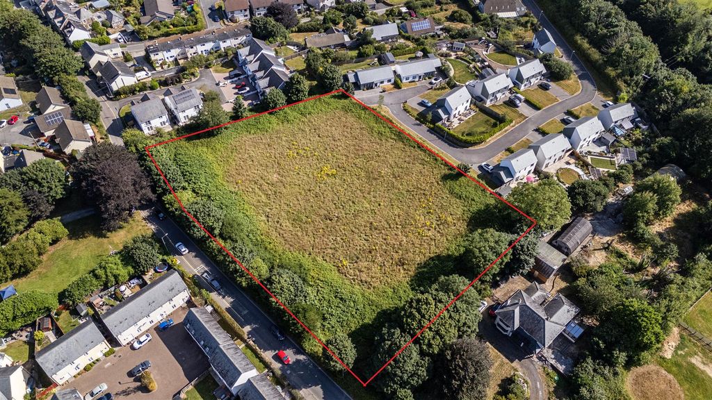 Property photo 1 of 3