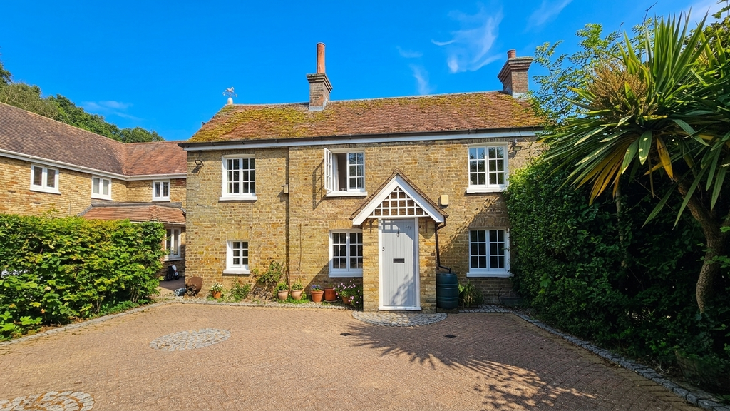 Property photo 1 of 39