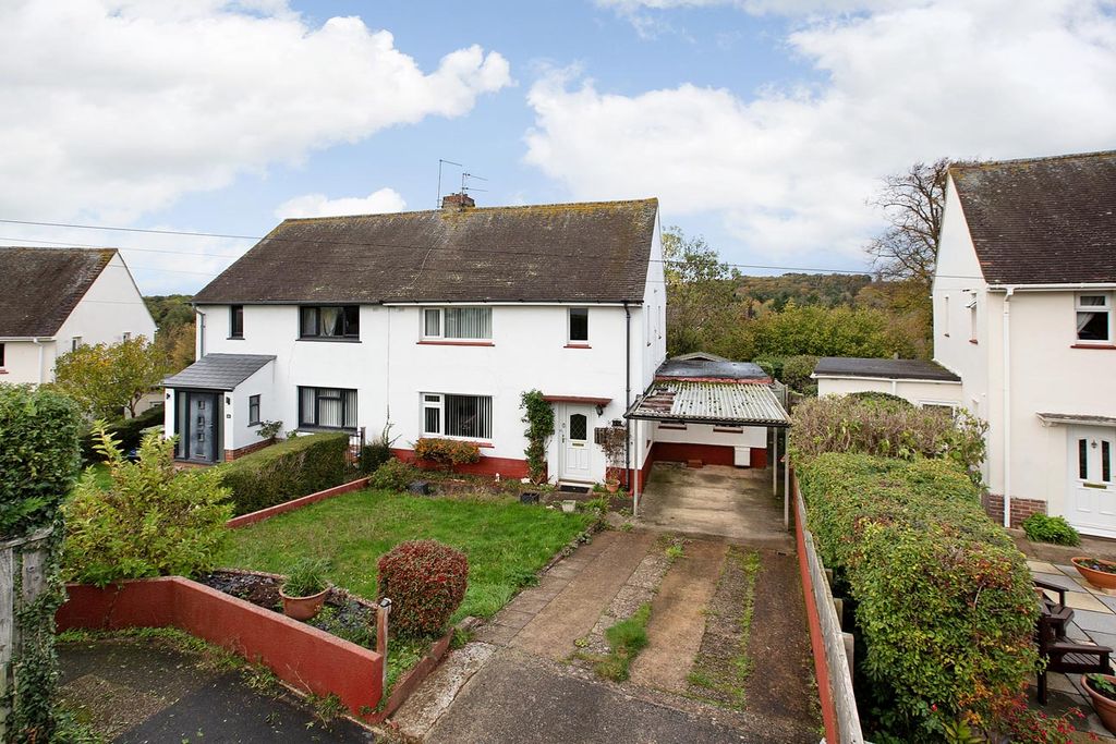 Property photo 1 of 10 Photo 1