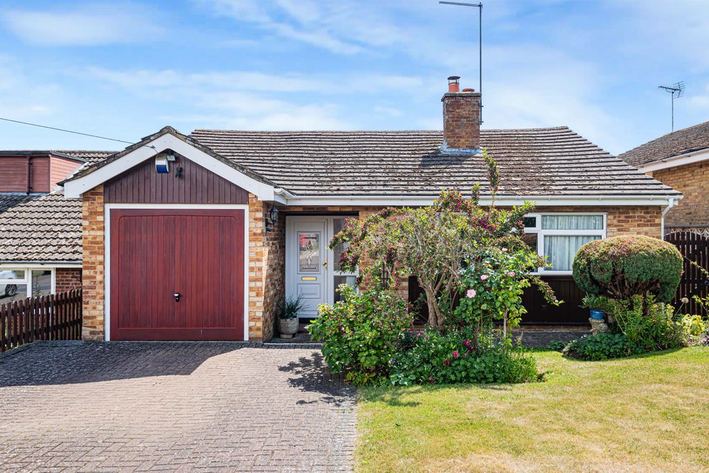 Property photo 1 of 13 Front