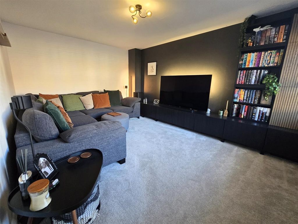 Property photo 2 of 19 20260105_111844.Jpg