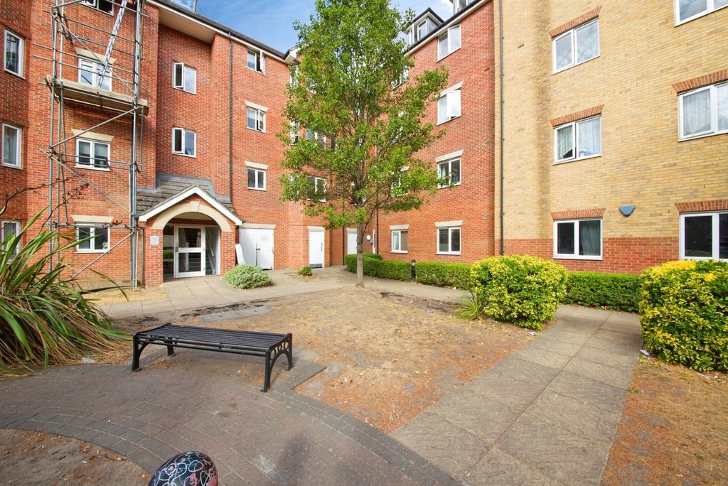 Property photo 1 of 12 Pbox-Img.Jpg
