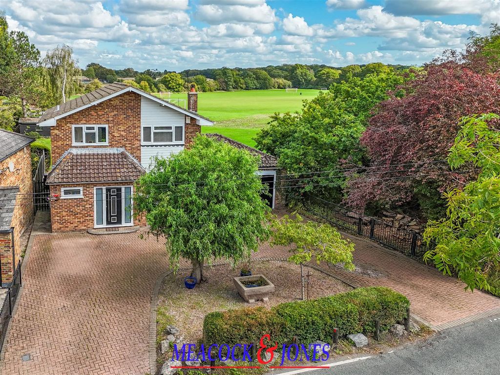 Property photo 1 of 23 Dji_20250922122424_0458_D Copy 2.Jpg