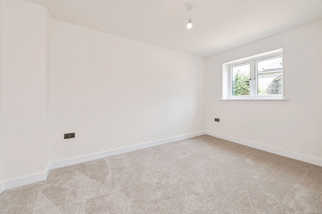 Additional image 14 of 4 bed detached house for salePentlands, New Mill Road, Holmfirth HD9