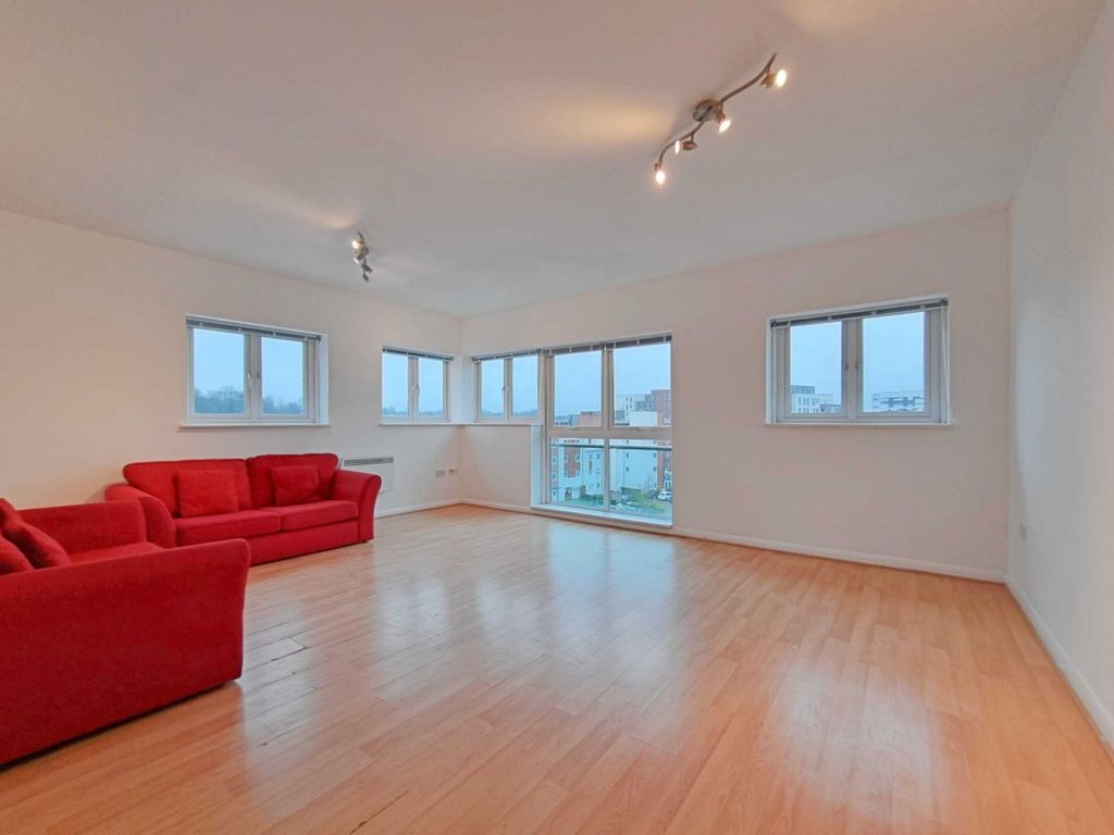 Property photo 2 of 19