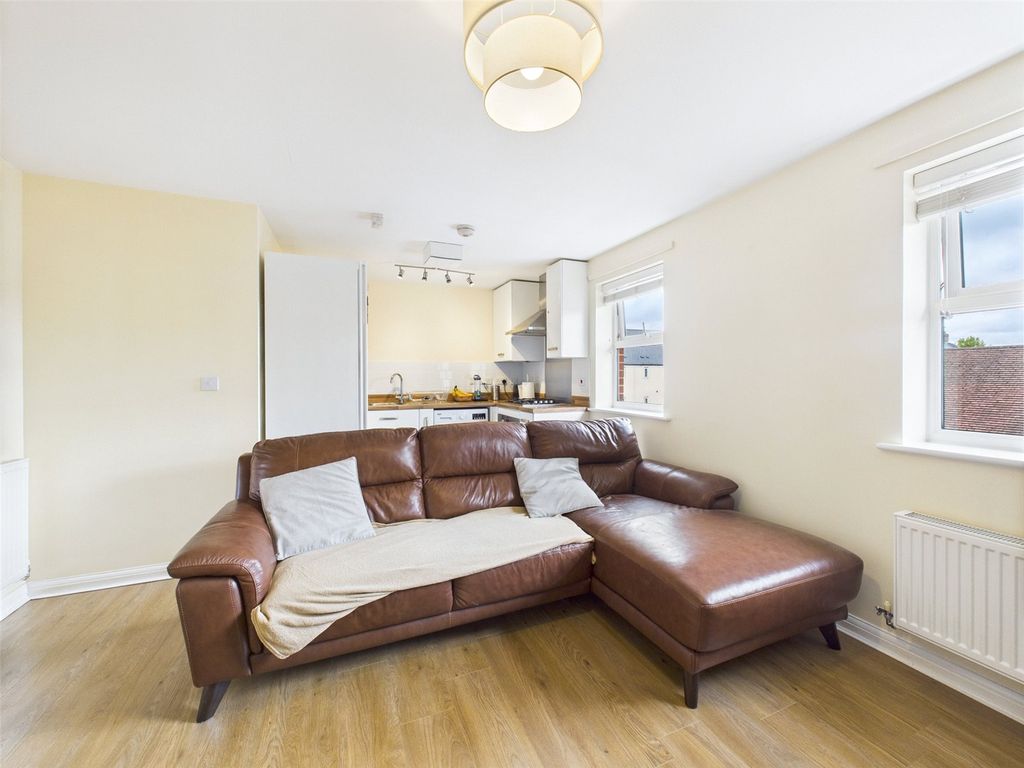 Property photo 2 of 9 Picture No. 04