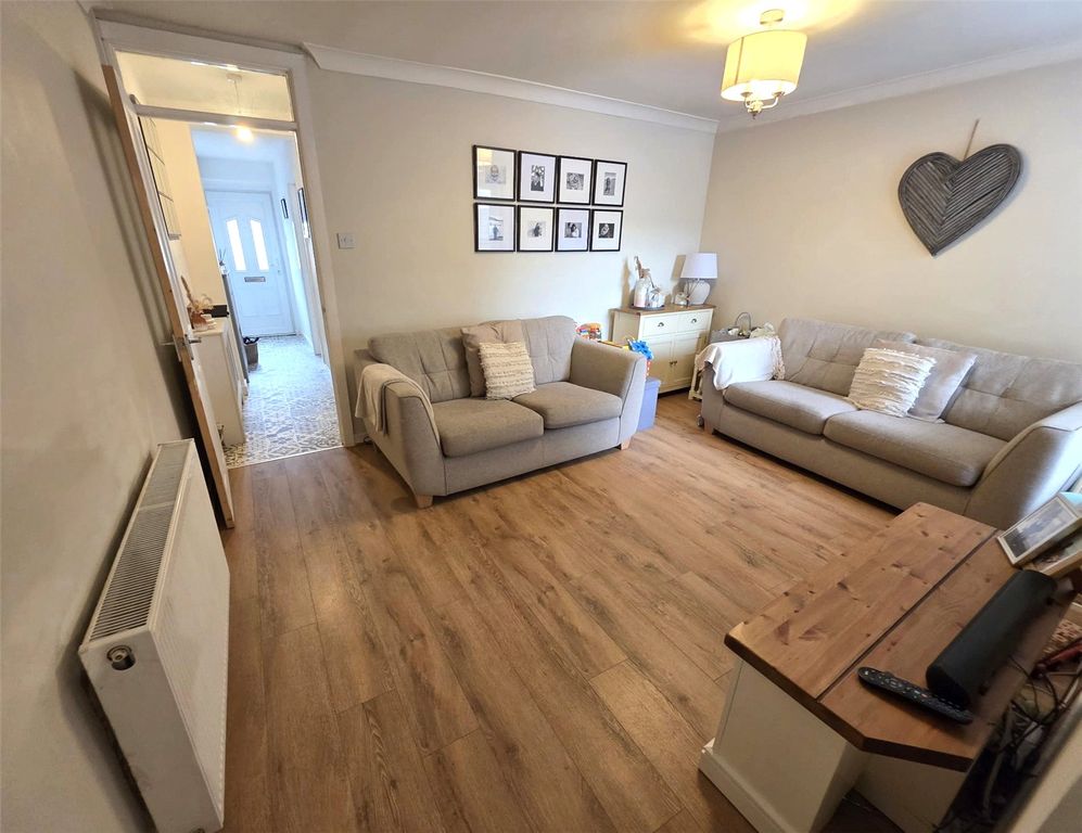 Property photo 3 of 22 Picture No. 06