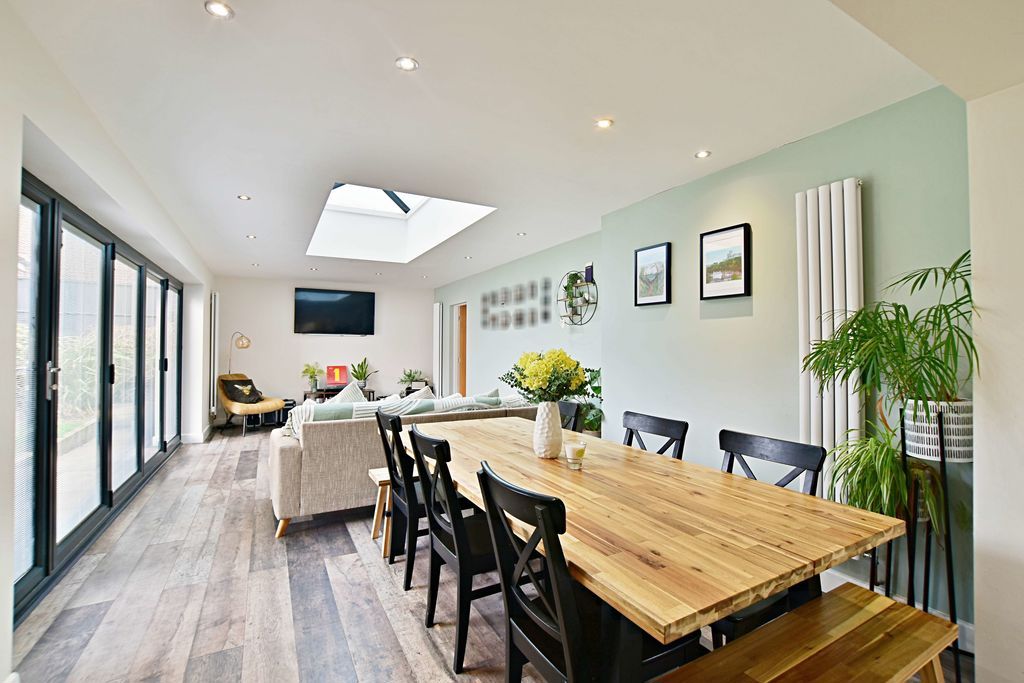 Property photo 3 of 24 Photo 3