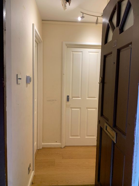 Property photo 2 of 11 Photo 1