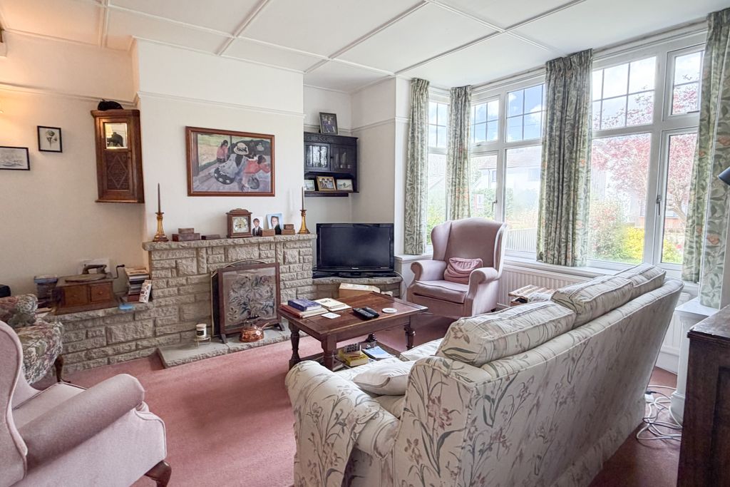 Property photo 2 of 19 2