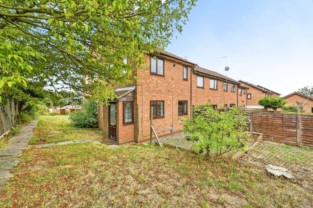 Property photo 1 of 12 1