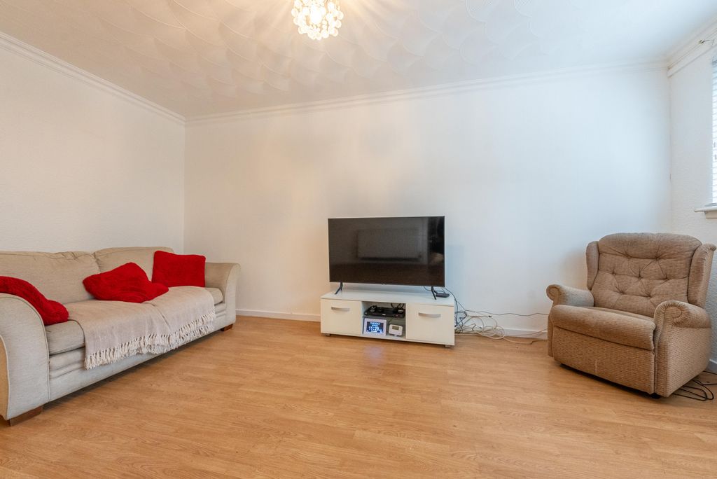 Property photo 3 of 22 Gallery