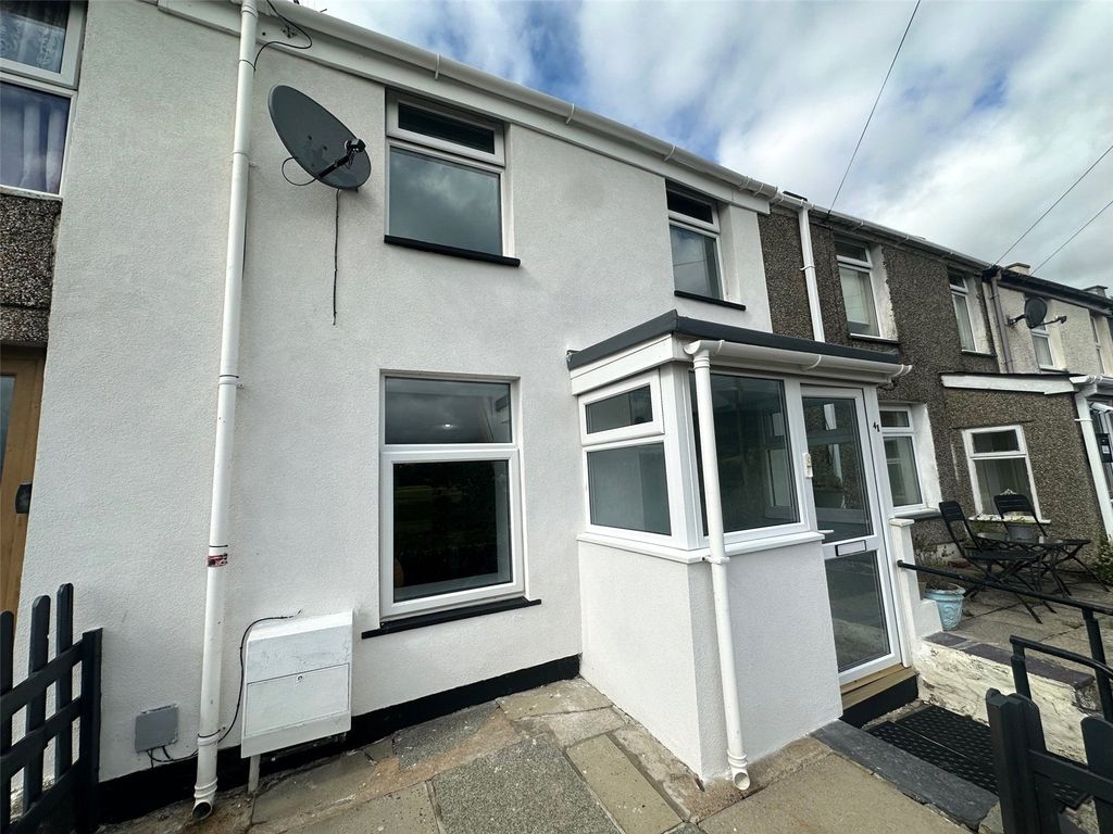 Property photo 2 of 17 Picture No. 02