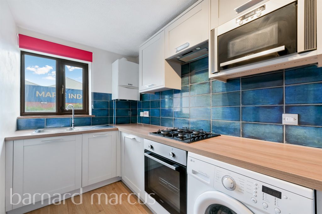 Property photo 2 of 9