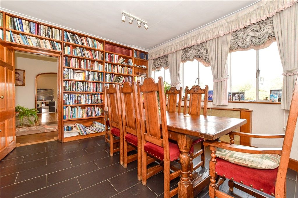 Property photo 1 of 14 Dining Room
