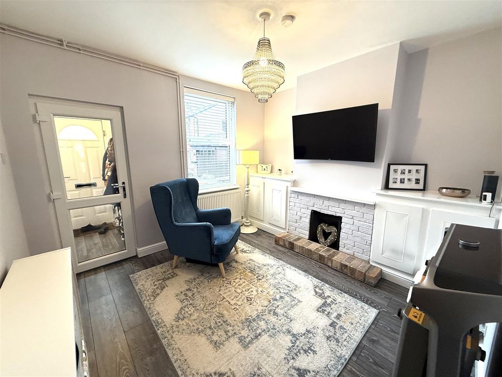 Property photo 3 of 14 Derwent Vale 23.Jpg