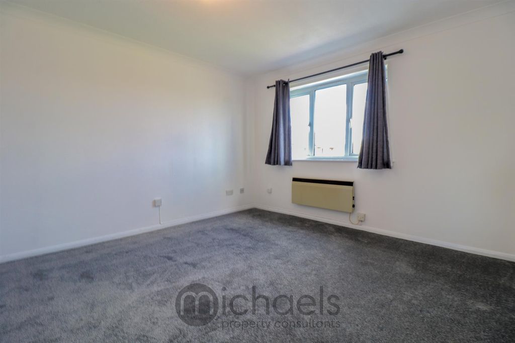 Property photo 3 of 12 Img_8901.Jpg