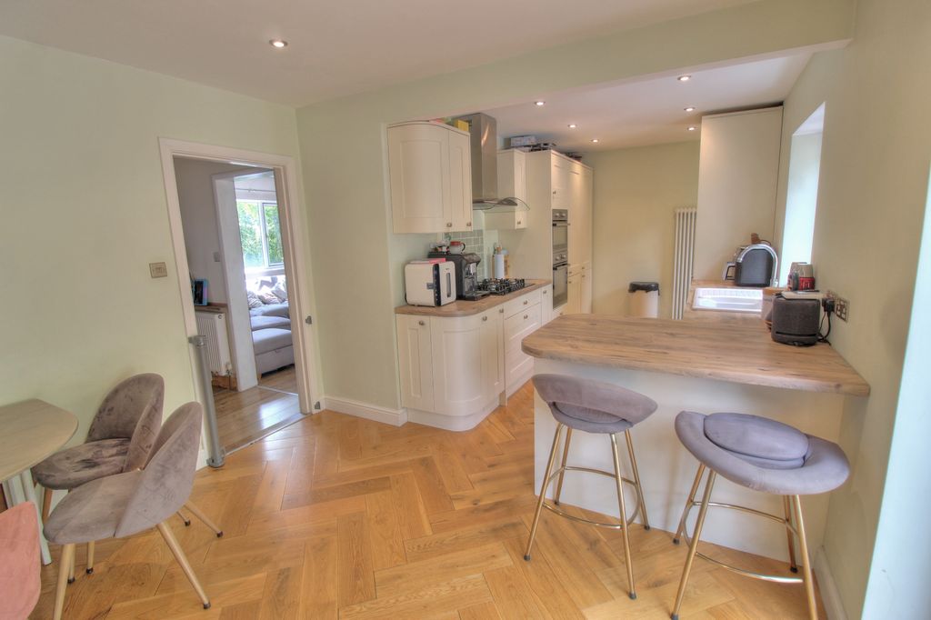 Property photo 3 of 23 Kitchen Diner