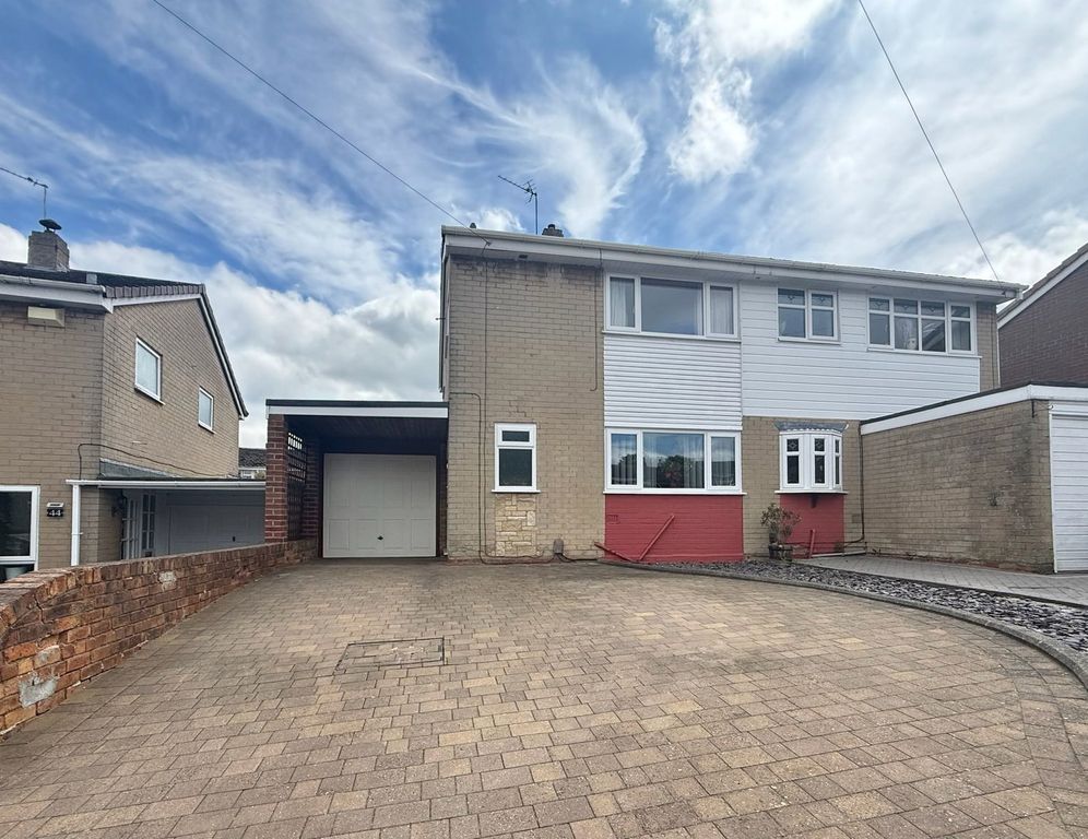 Property photo 1 of 18