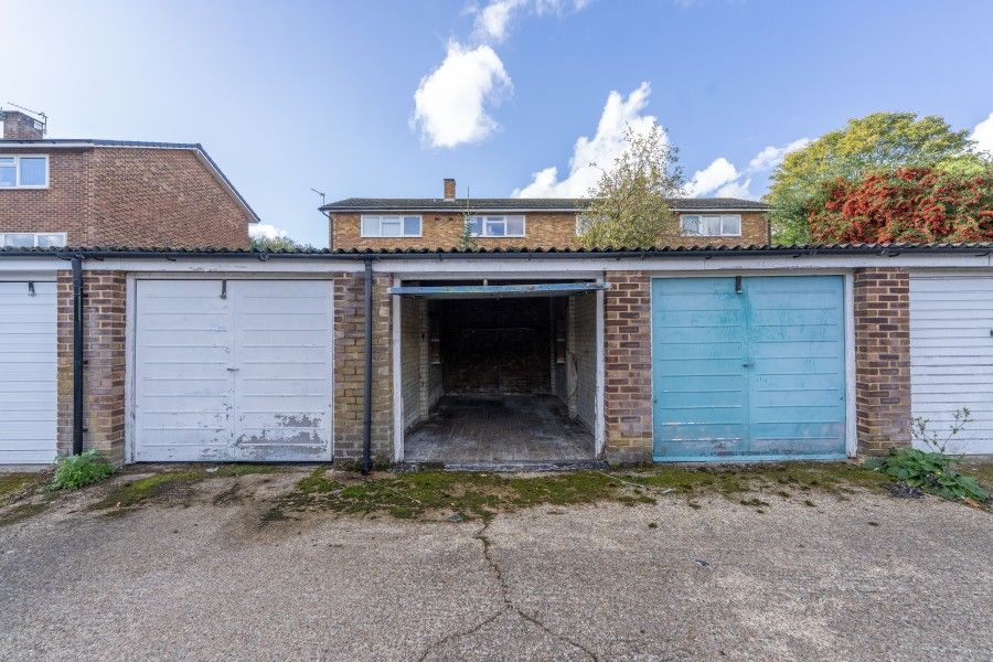 Property photo 2 of 3