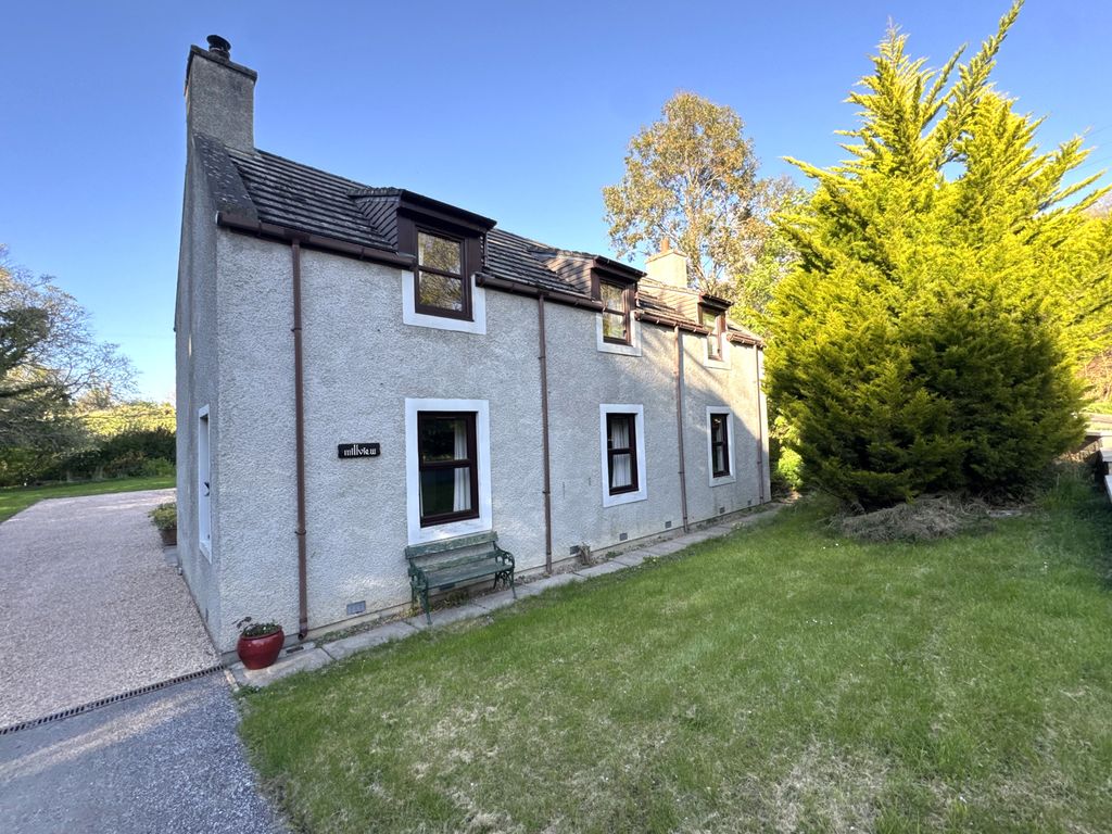 Property photo 1 of 28