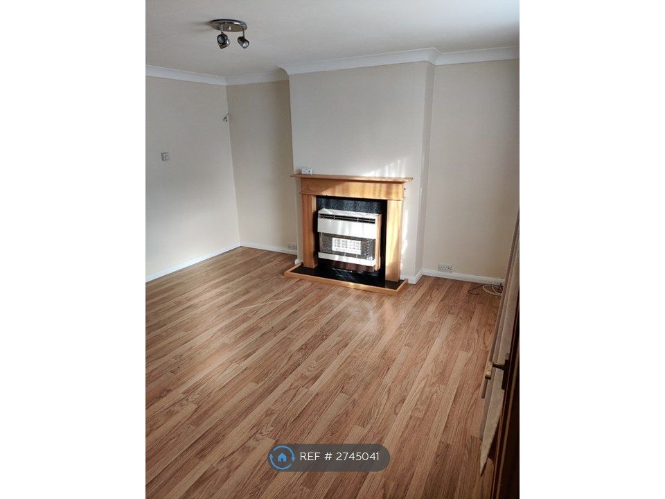 Property photo 3 of 13 Living Room