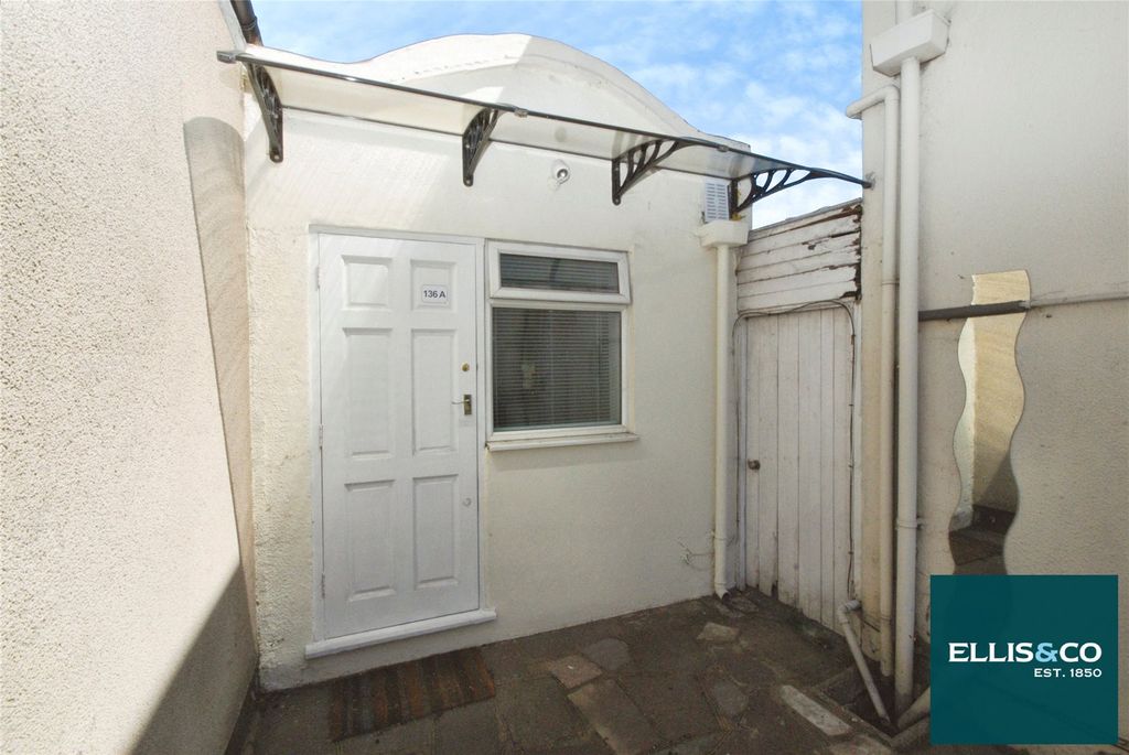 Property photo 3 of 10 Picture No. 26