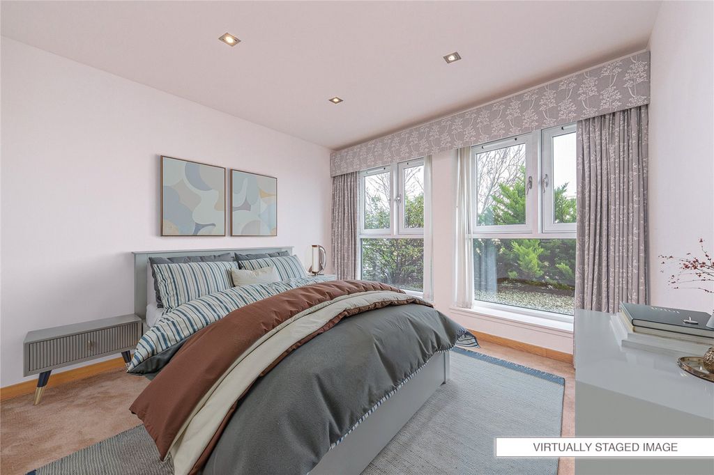 Property photo 2 of 31 Master - Virtual