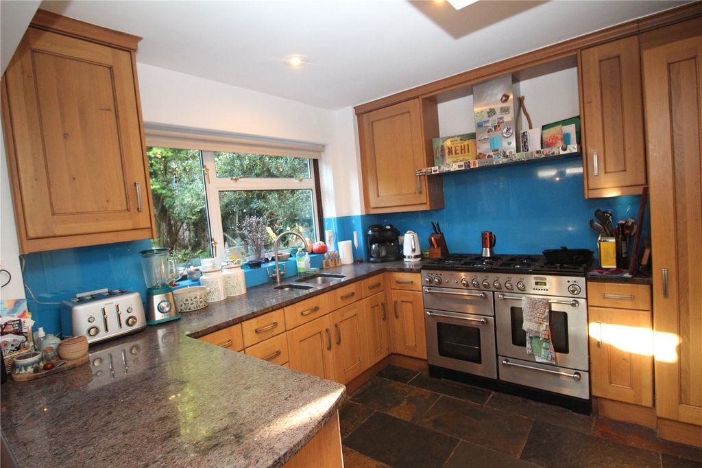 Property photo 3 of 14 Picture No. 05