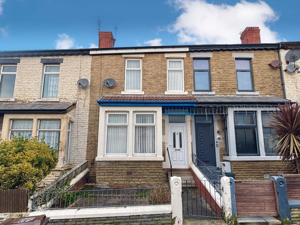 Property photo 1 of 20