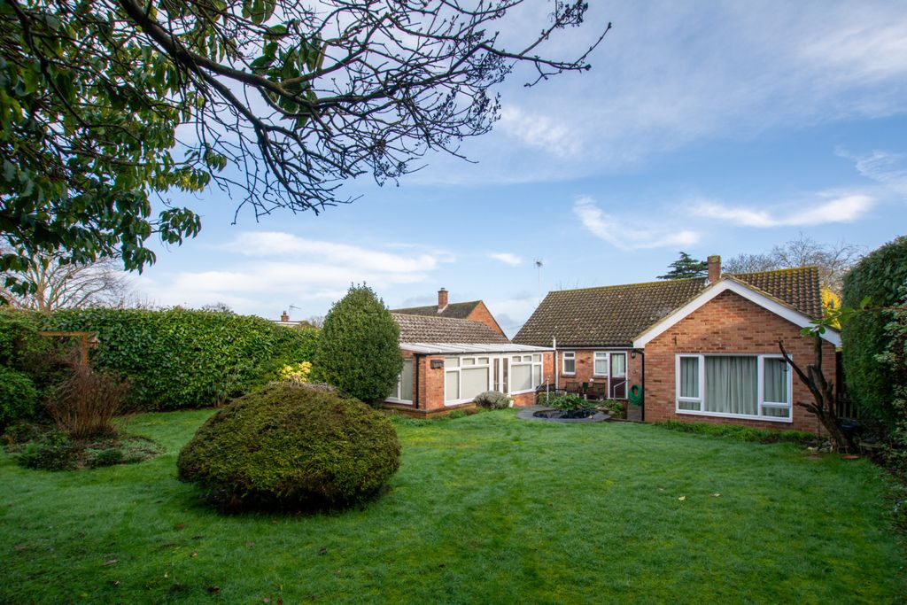 Property photo 1 of 17 Picture No. 29