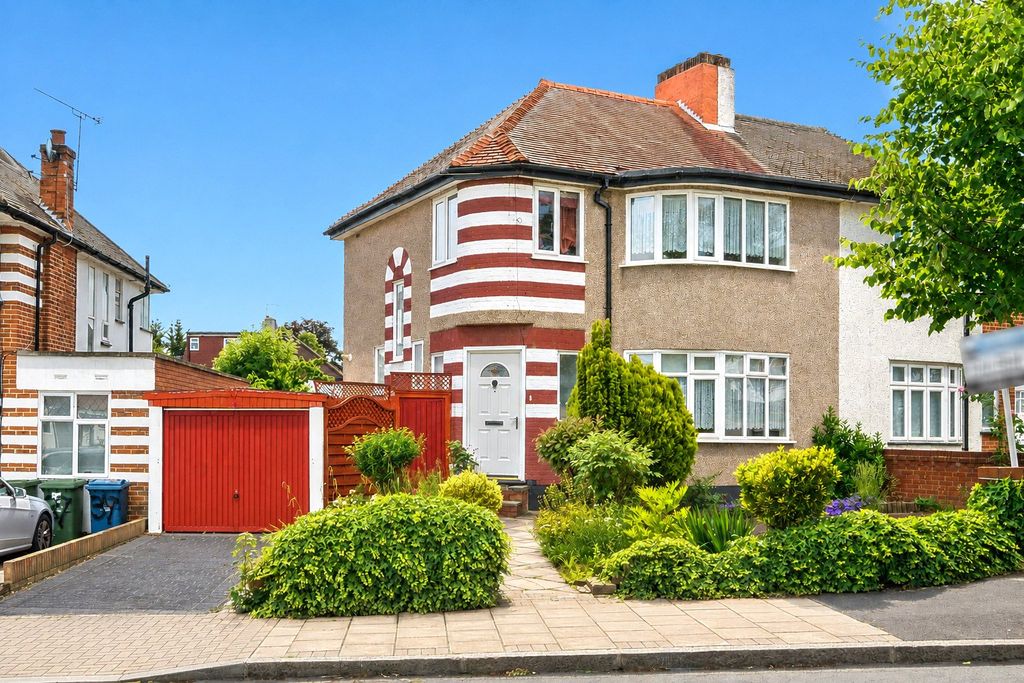 Property photo 1 of 12 Picture No. 27