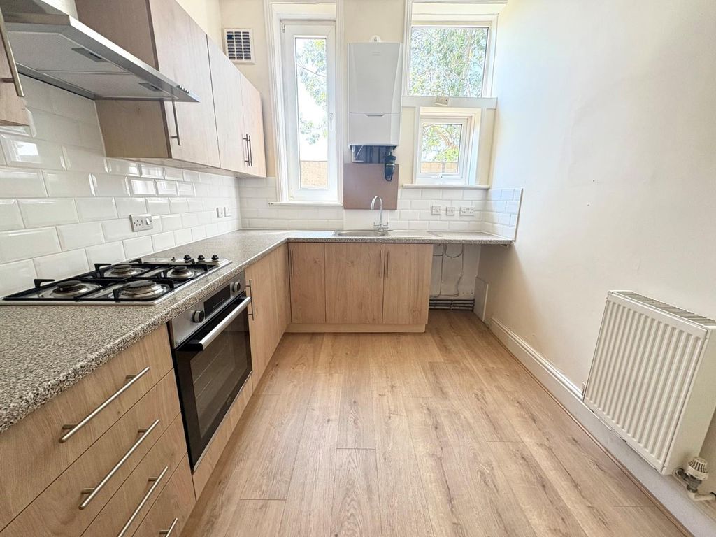 Property photo 1 of 11 8.Jpg