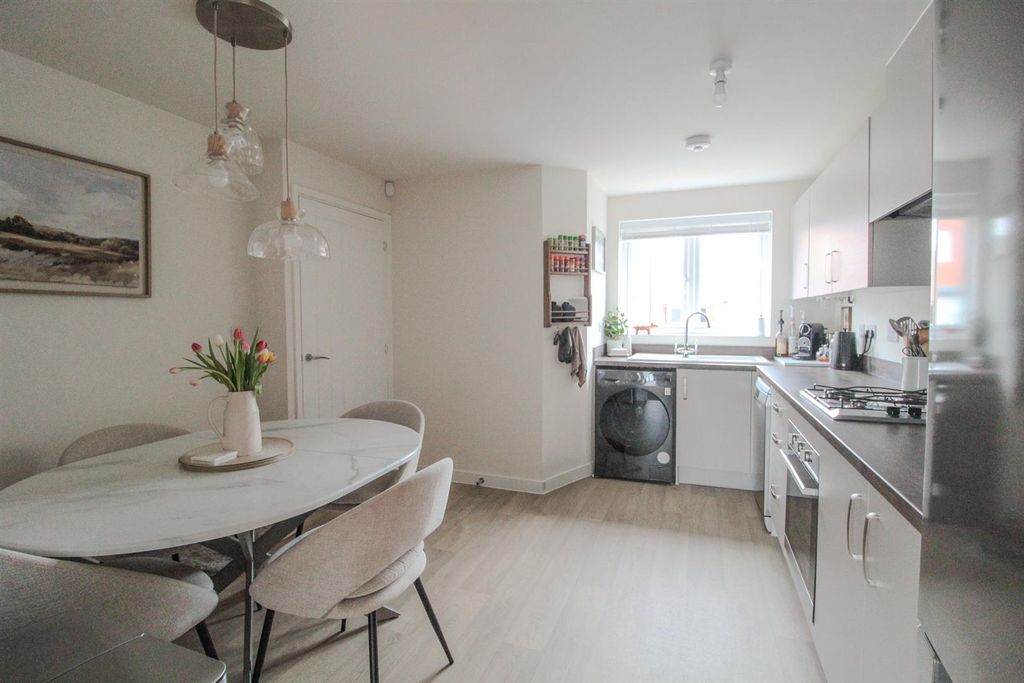 Property photo 2 of 25 Img_8162.Jpg