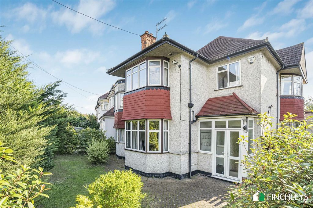 Property photo 1 of 21