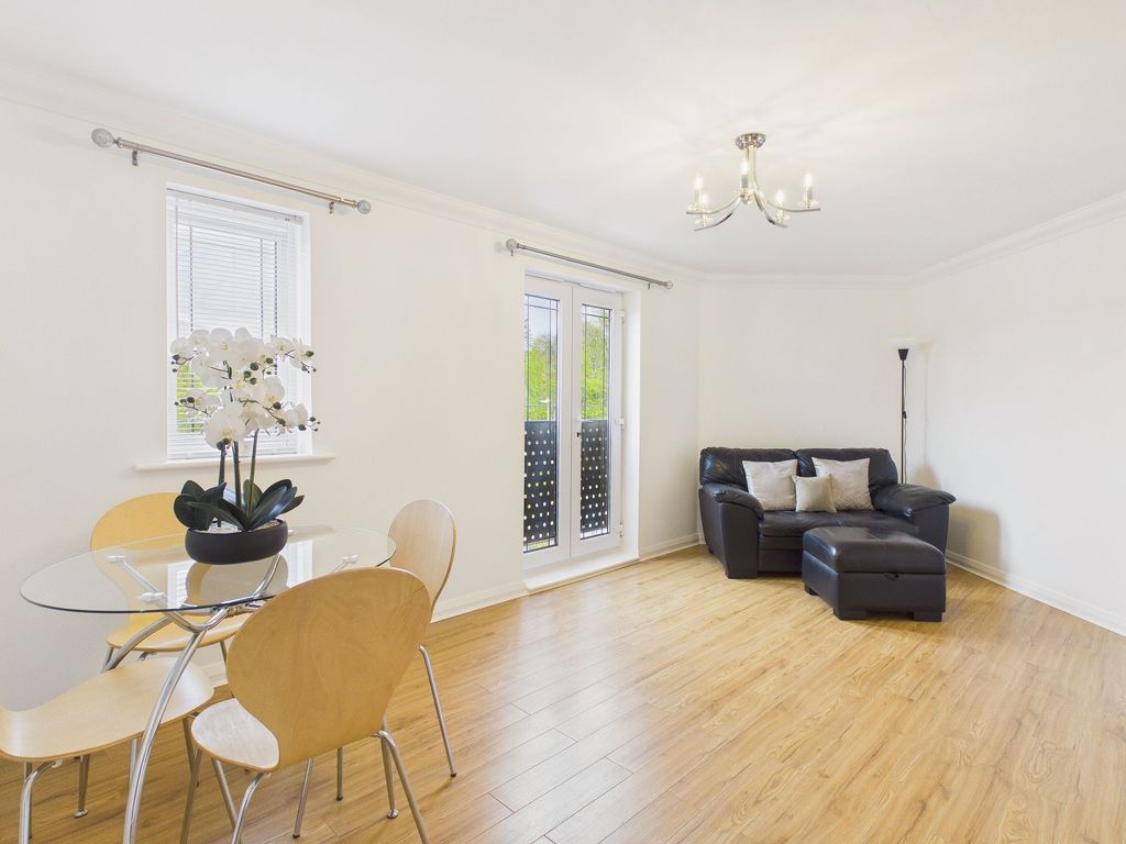 Property photo 3 of 8 Lounge/Diner