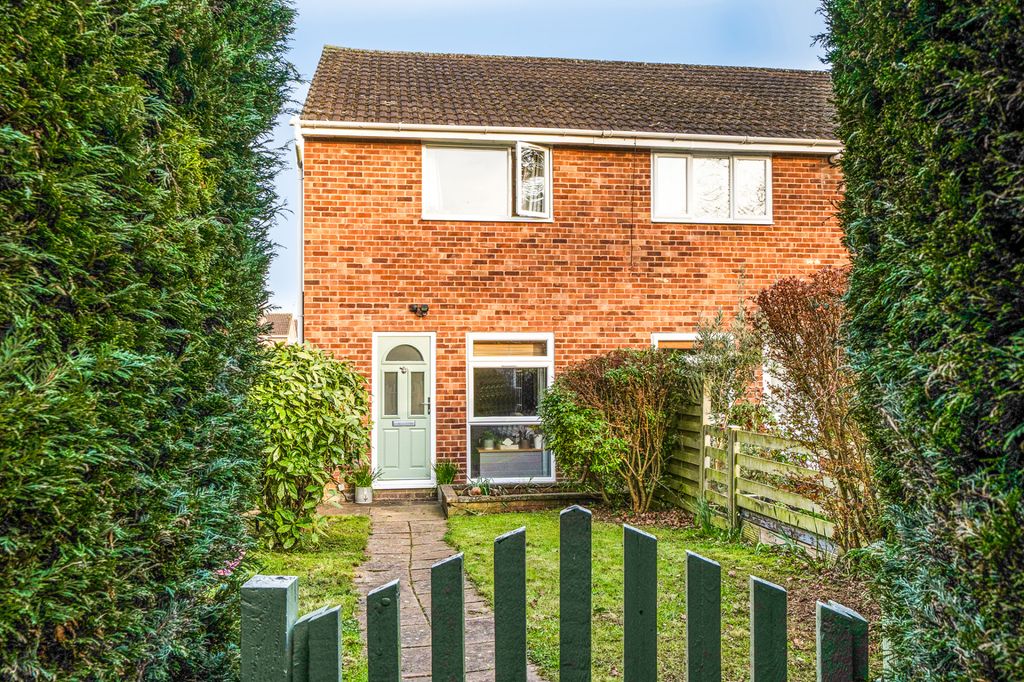 Property photo 1 of 11