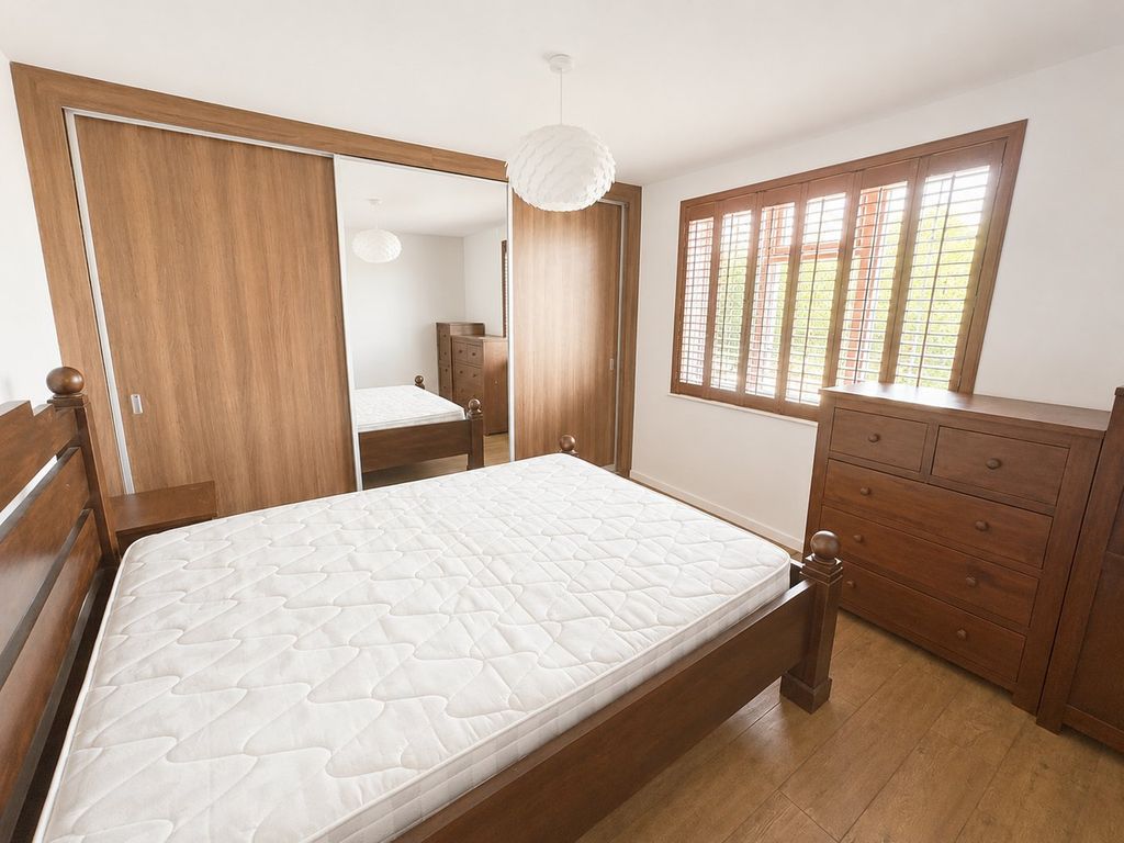 Property photo 3 of 5