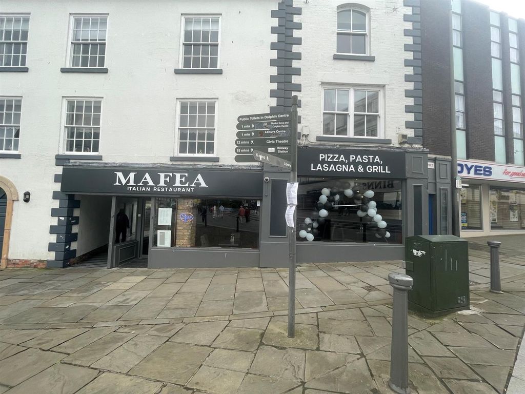 Property photo 1 of 5 4-6 Horsemarket New 1.Jpg
