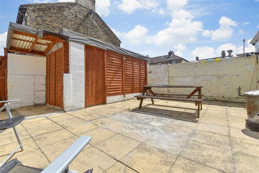 Property photo 1 of 17 Rear Garden