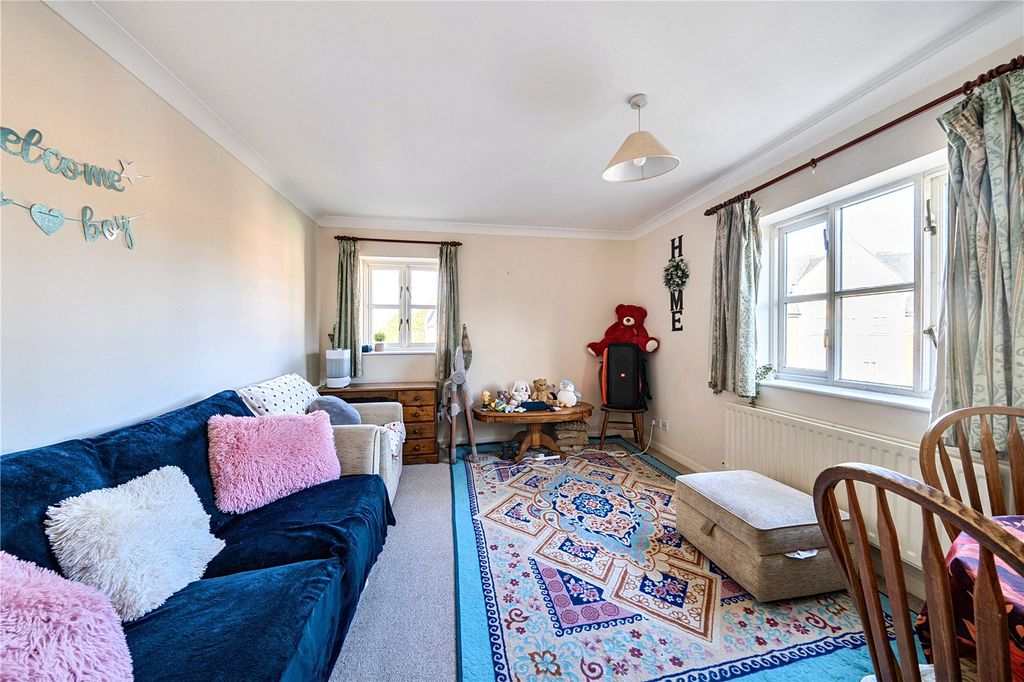 Property photo 2 of 7 Picture No. 01