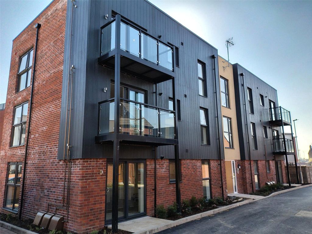 Property photo 1 of 4 Picture No. 06